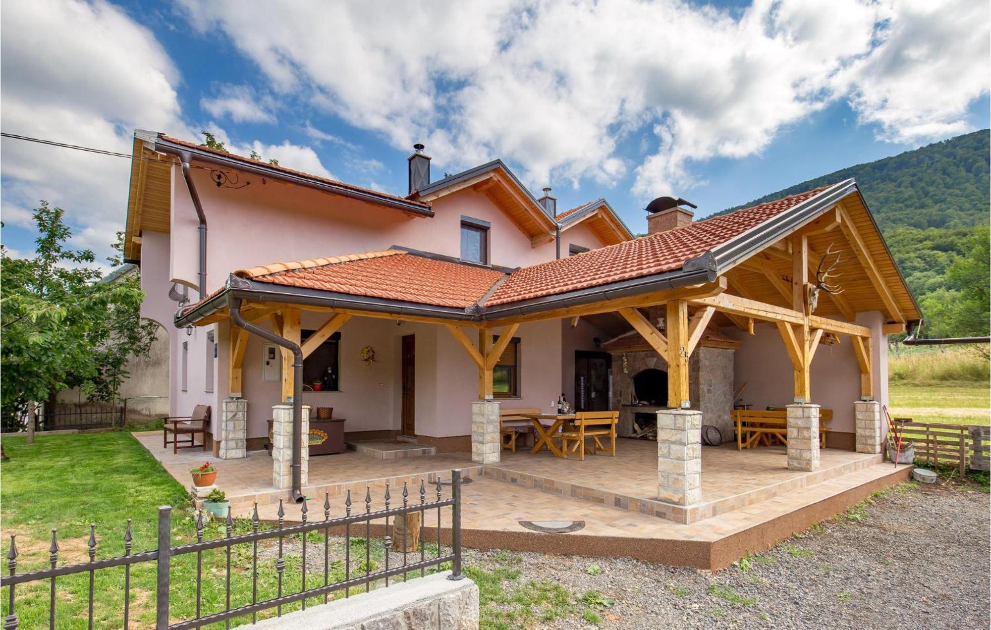 Amazing Home In Vrzici With Jacuzzi Exteriér fotografie